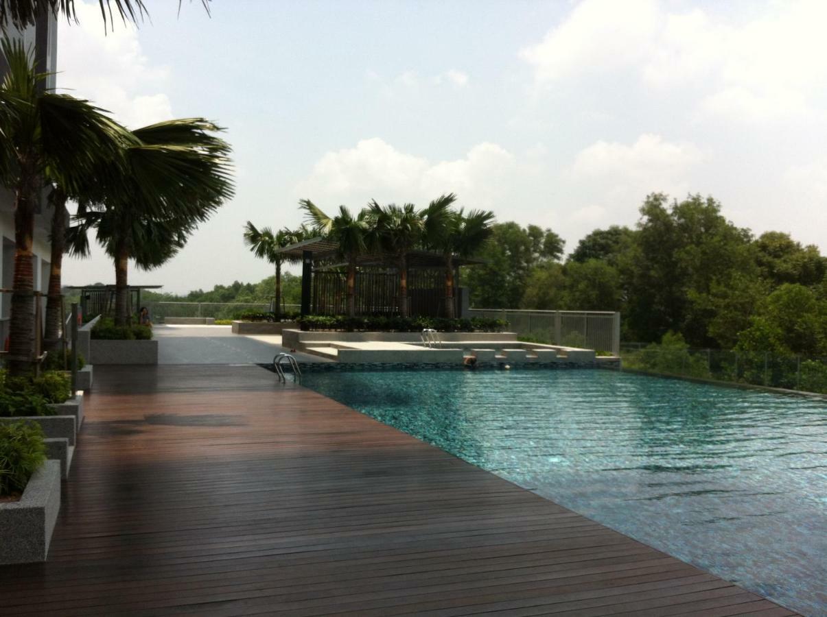 Skyloft Muslim Suite Johor Bahru Exterior foto